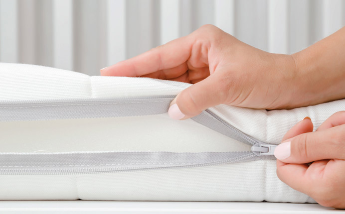 How to Choose the Safest Crib Mattress